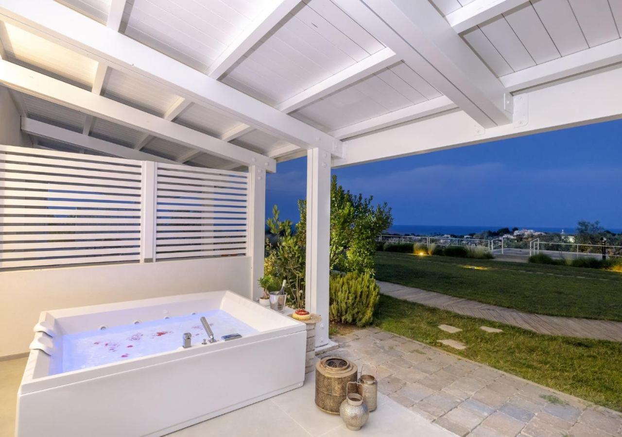 ヴィエステCoppa Carrubo Residenzaアパートメント エクステリア 写真